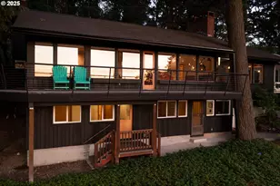 275 Sunset Dr, Eugene, OR 97403 - Photo 40