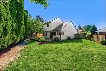665 NE Valarie Ct, Hillsboro, OR 97124 - Photo 30