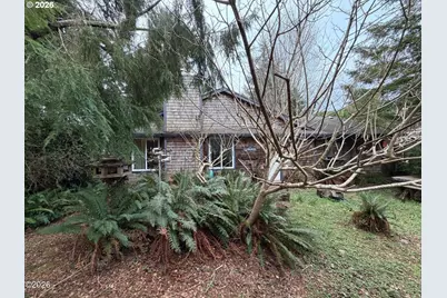 119 S Lagoon St, Rockaway Beach, OR 97136 - Photo 6