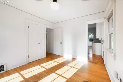 5220 SE King Rd, Milwaukie, OR 97222 - Photo 16