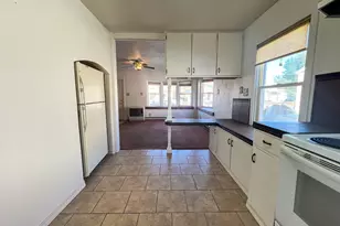 314 NW 3rd Ave, John Day, OR 97845 - Photo 8