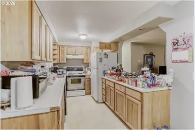 625 N Buffalo St, Portland, OR 97217 - Photo 4