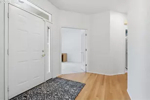 523 NE Lenox St, Hillsboro, OR 97124 - Photo 46
