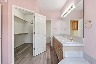 523 NE Lenox St, Hillsboro, OR 97124 - Photo 24