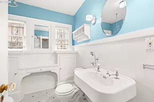 3704 N Massachusetts Ave, Portland, OR 97227 - Photo 20