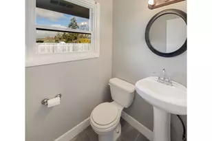3735 Harlow Rd, Eugene, OR 97401 - Photo 34