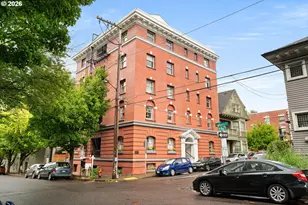 118 NW King Ave, Portland, OR 97210 - Photo 2