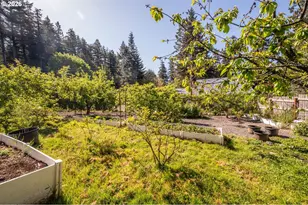 1575 N Henry St, Coquille, OR 97423 - Photo 46