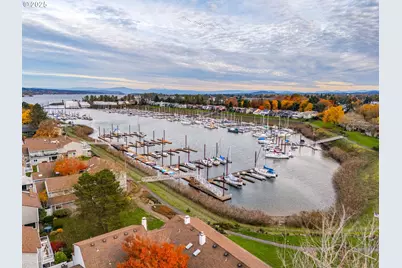 553 N Hayden Bay Dr #25, Portland, OR 97217 - Photo 42