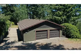 16945 Pacific View Dr, Brookings, OR 97415 - Photo 4