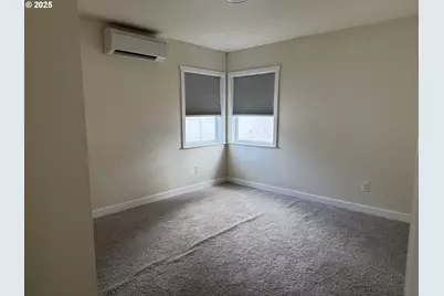 766 Hoffman St, Woodland, WA 98674 - Photo 6