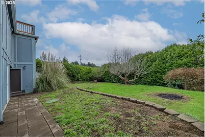 67538 E Bay Rd, North Bend, OR 97459 - Photo 48