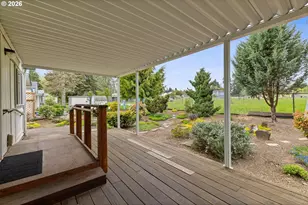300 SE Lacreole Dr, Dallas, OR 97338 - Photo 28