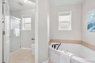 14470 NW Pioneer Park Way, Beaverton, OR 97006 - Photo 32