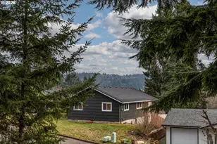 725 SW Holly St, Clatskanie, OR 97016 - Photo 20