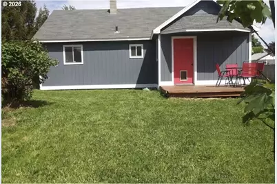 805 4th St, Baker City, OR 97814 - Photo 2