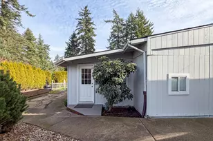 12625 SE Sherman St, Portland, OR 97233 - Photo 22