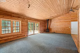 453 Glendon Rd, Kerby, OR 97531 - Photo 4