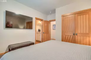 57135 Fremont Dr, Bend, OR 97707 - Photo 22