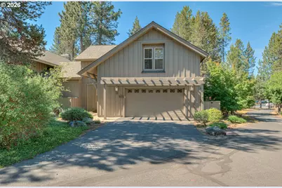 57135 Fremont Dr #7, Bend, OR 97707 - Photo 2