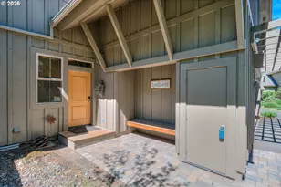 57135 Fremont Dr, Bend, OR 97707 - Photo 4
