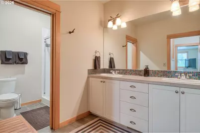 57135 Fremont Dr #7, Bend, OR 97707 - Photo 18