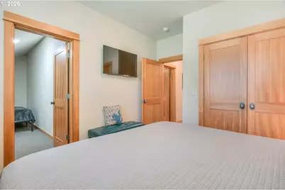 57135 Fremont Dr #7, Bend, OR 97707 - Photo 20