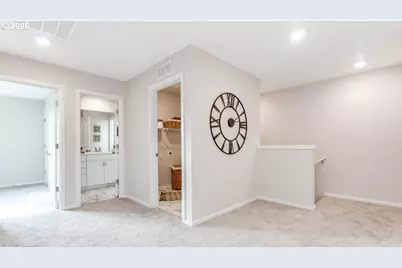 9418 SE 162nd Ave, Happy Valley, OR 97086 - Photo 8