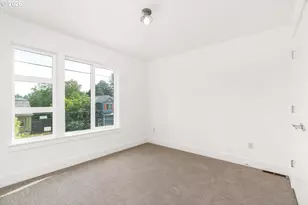 3791 NE Roselawn St, Portland, OR 97211 - Photo 24