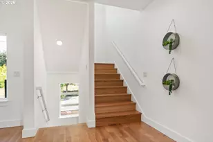 3791 NE Roselawn St, Portland, OR 97211 - Photo 16