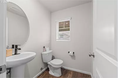 2390 Halter Dr, Woodburn, OR 97071 - Photo 16