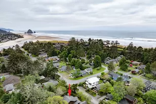 615 N Larch St, Cannon Beach, OR 97110 - Photo 2