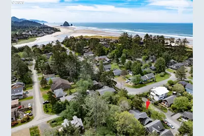 615 N Larch St, Cannon Beach, OR 97110 - Photo 34