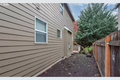 30502 SW Ruth St, Wilsonville, OR 97070 - Photo 38