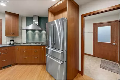 4445 NW Malhuer Ave, Portland, OR 97229 - Photo 14