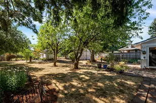 19600 S South End Rd, Oregon City, OR 97045 - Photo 38