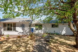 19600 S South End Rd, Oregon City, OR 97045 - Photo 32