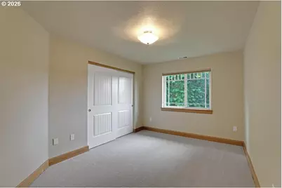 9020 SW 25th Ave, Portland, OR 97219 - Photo 26