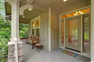 9020 SW 25th Ave, Portland, OR 97219 - Photo 2
