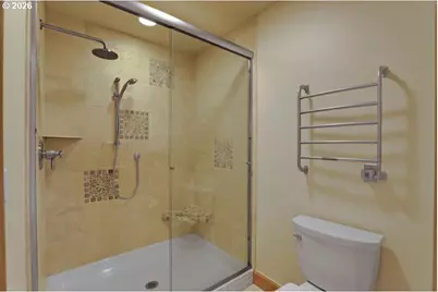 9020 SW 25th Ave, Portland, OR 97219 - Photo 24