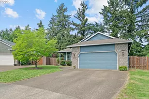 12172 Salmon Ct, Oregon City, OR 97045 - Photo 2