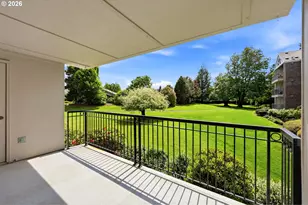 15510 NE Knott St, Portland, OR 97230 - Photo 12
