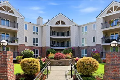15510 NE Knott St #3, Portland, OR 97230 - Photo 2