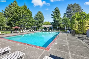 15510 NE Knott St, Portland, OR 97230 - Photo 32