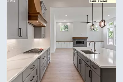 15012 NW 13th Ave, Vancouver, WA 98685 - Photo 6