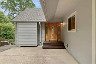 10585 Beutel Rd, Oregon City, OR 97045 - Photo 4