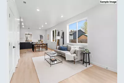 7187 SE Crystal Springs Blvd #11, Portland, OR 97206 - Photo 2