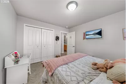 170 Addison Ave, Sutherlin, OR 97479 - Photo 22