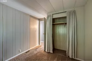 640 Village Pines Dr, Coos Bay, OR 97420 - Photo 24