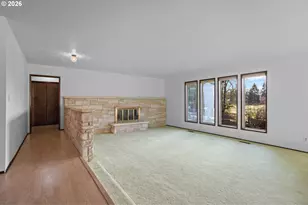 620 NW Queens Ct, Hillsboro, OR 97124 - Photo 6